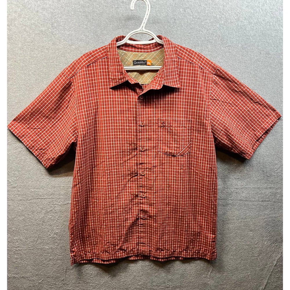 Quicksilver Short Sleeve Button Up Size XL Surf Lightweight